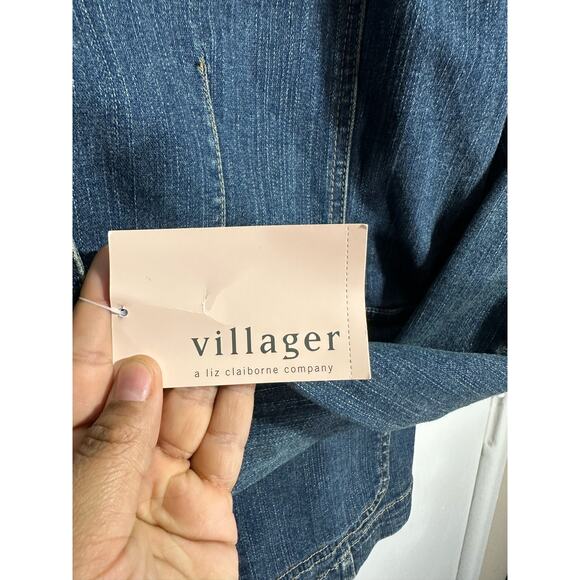 NWT Villager | 16 Plus Sz Medium Wash Three Button Pocketed Women’s Denim Jacket - Picture 8 of 8